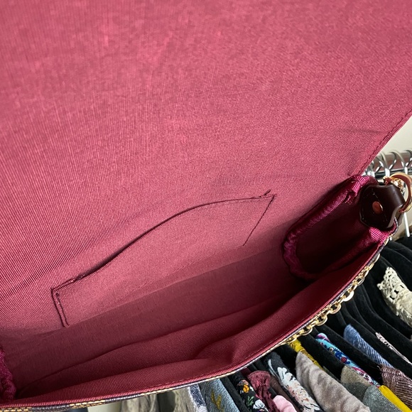 The Anistyn Checkered Crossbody ~ Brown - Picture 4 of 4